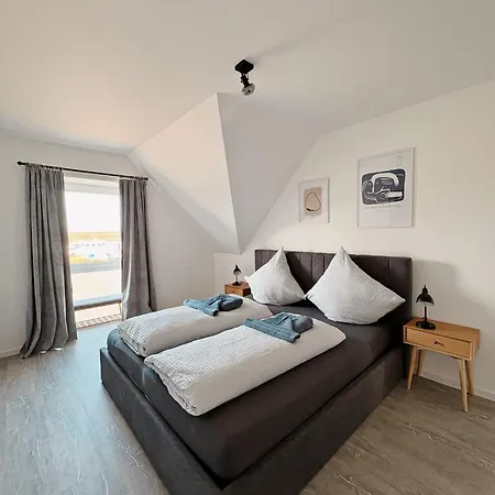 Koeoek Heimathafen - Modern, Balkon, Strandnah Daire *